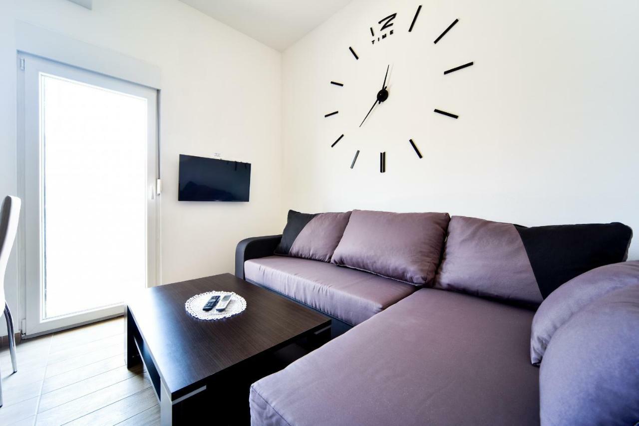 City Apartment 4You 扎达尔 外观 照片